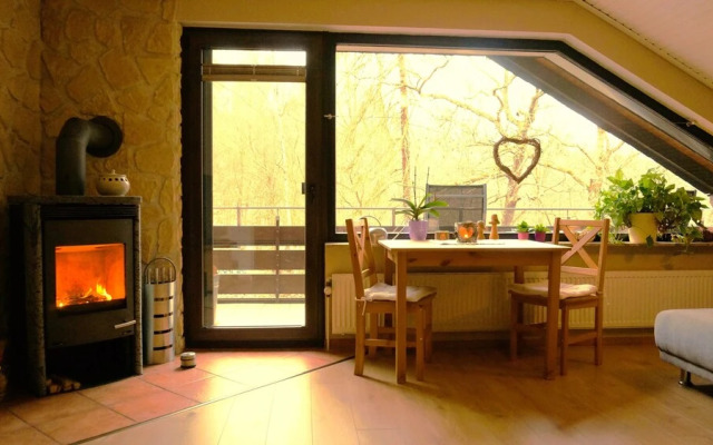 Ferienwohnung im Wald mit Kamin