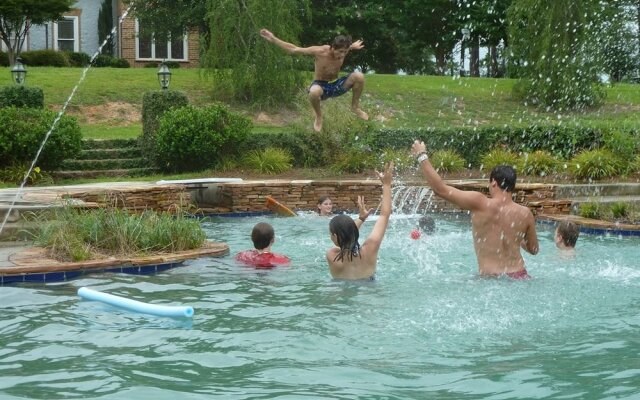 Victorian Elegance Inn