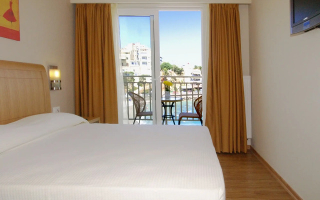 Kitro Beach Hοtel