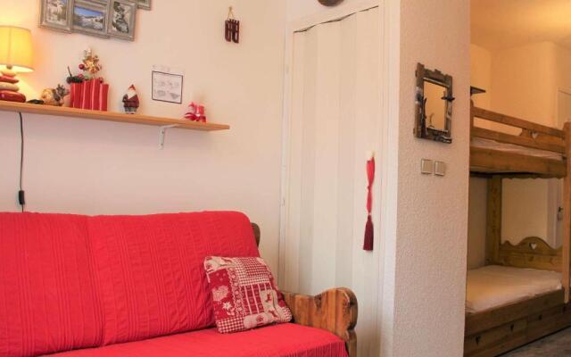 Appartement Vars, 1 pièce, 4 personnes - FR-1-330B-95