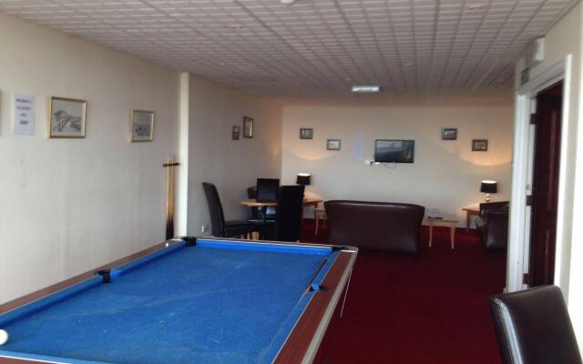 Cliffdene Hotel