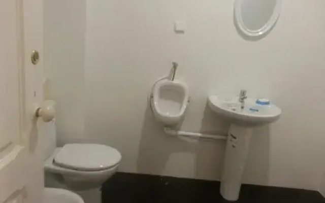 Lisbon Gambori Hostel