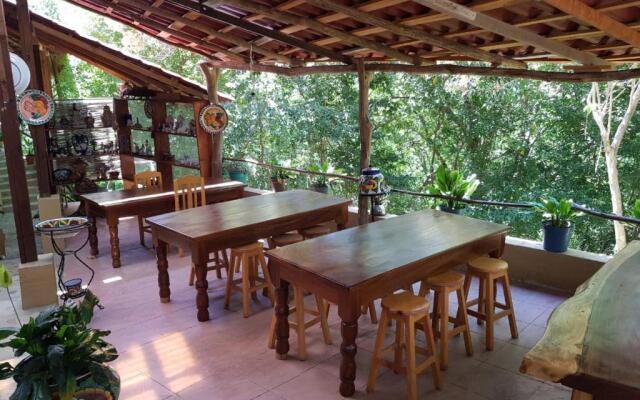 El Eden Bungalows