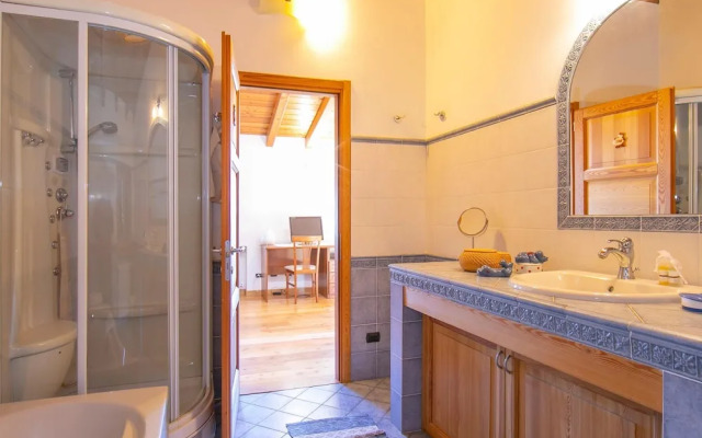 Il Lago Blu Loft With Pool