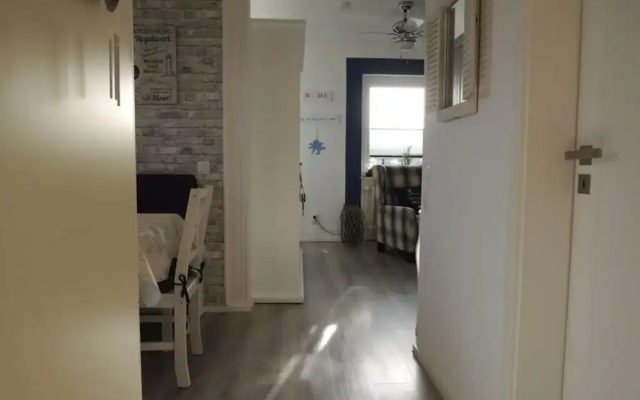 Kustkieker Modern Retreat