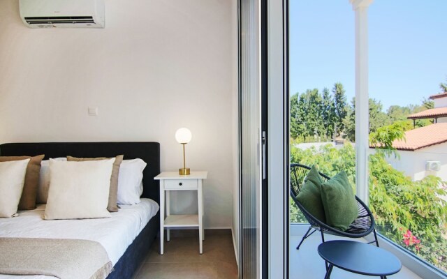 Phaedrus Living Seaside Luxury Limnaria 172