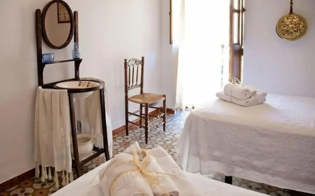 Rustic Med Casa Llorens