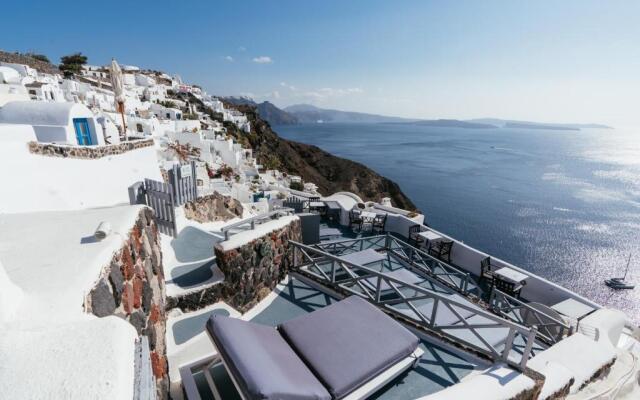 Aspa Villas Santorini Studios & Cave Houses