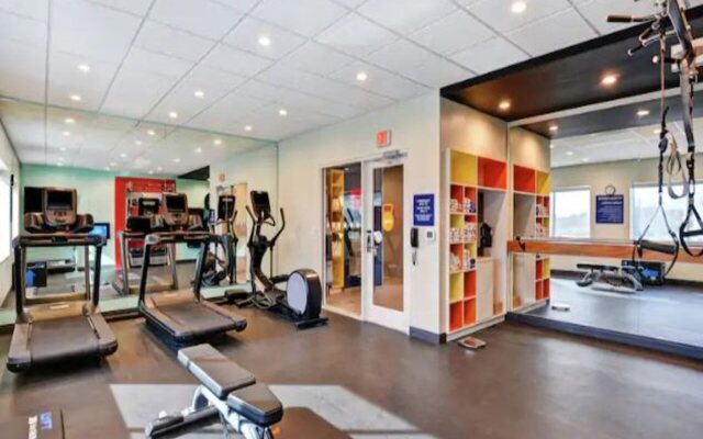 Tru by Hilton Richmond