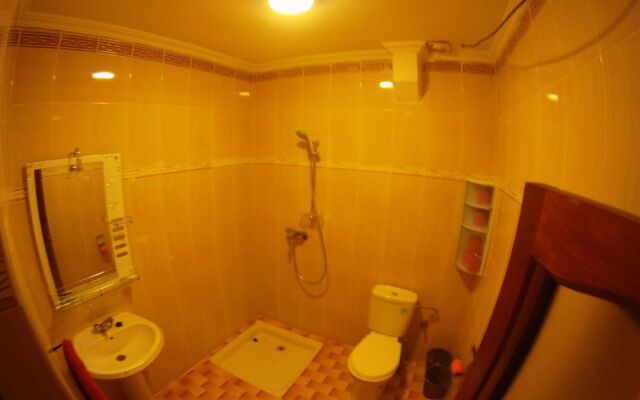 Global Surf House - Hostel/Backpacker