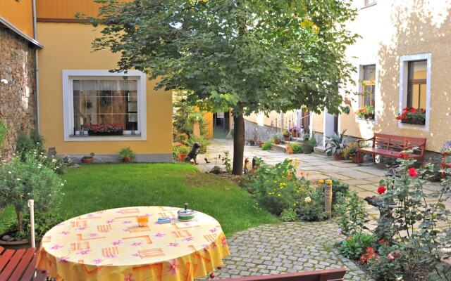 Quaint Apartment in Annaberg-buchholz With a View