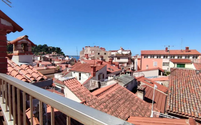 Tartini Square House FERGO