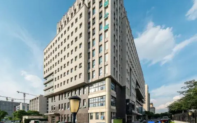 Joyous Hotel