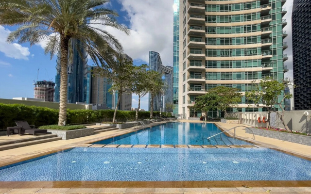 Maison Privee - Superb Apt with Burj Khalifa, Fountain & Opera Vws
