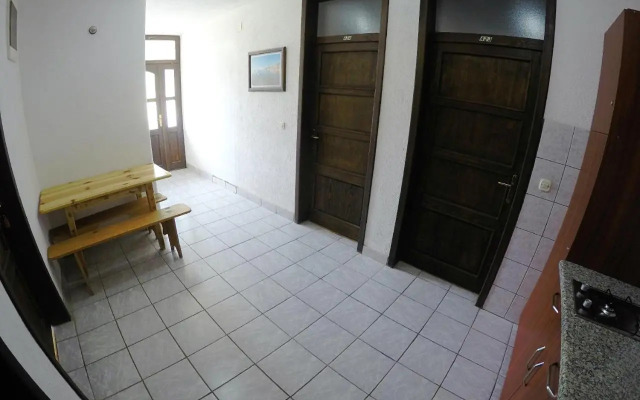 Villa Megdani