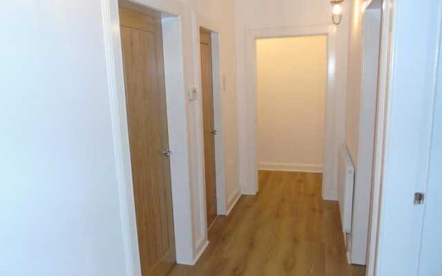 Snug - Sealladh Mara Apartment