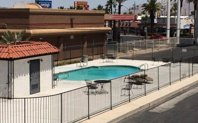 El Mirador Motel