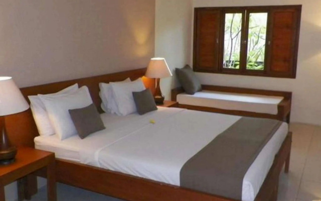 Nyiur Indah Beach Hotel