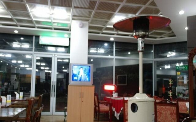Mt. Palgong Spa Tourist Hotel