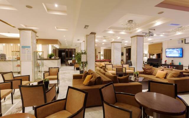 Venus Hotel & Suites