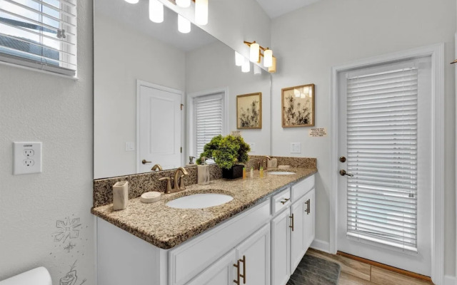 4724 Sleepy Hollow Drive