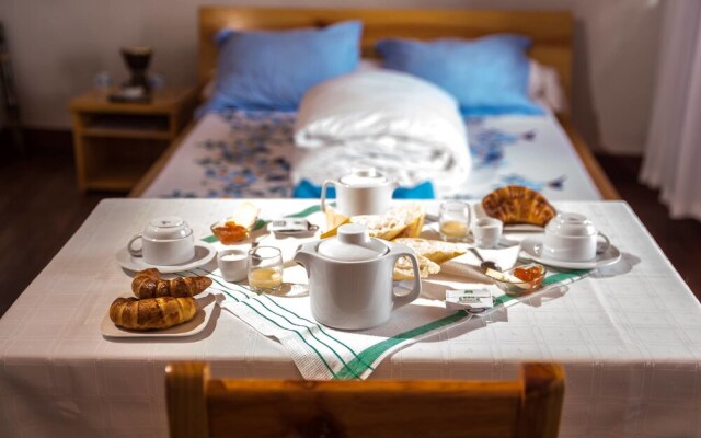 Cassava B&B