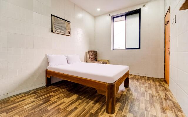 SPOT ON 47942 Sargam Lodging And Boarding