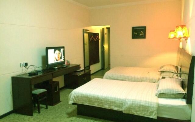 Xinyang Tianyi Express Hotel