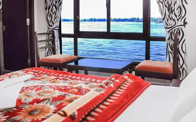 GuestHouser 1 BR Houseboat ee6e