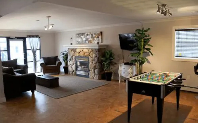 Drake Devonshire and Motor Inn