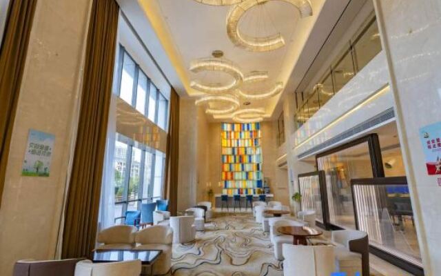 Yibang Peninsula Hotel
