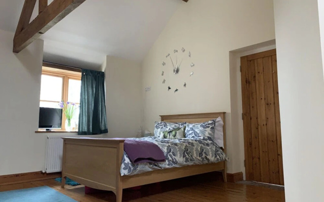 Beautiful Barn Suite, E Pennard, Near Glastonbury