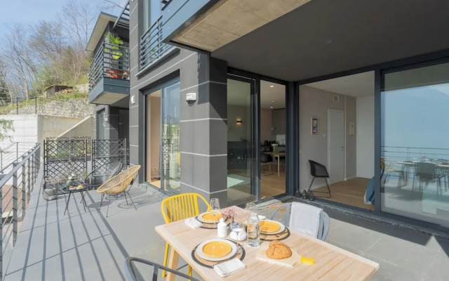 Residenza Maxim With Pool by Rent all Como