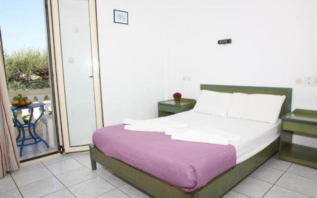 iLissos Apartments
