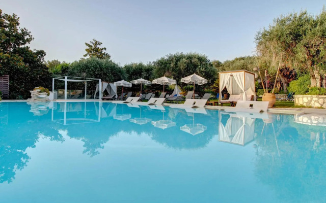 Nefeli Hotel