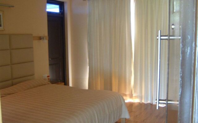 Regenta Resort Varca Beach