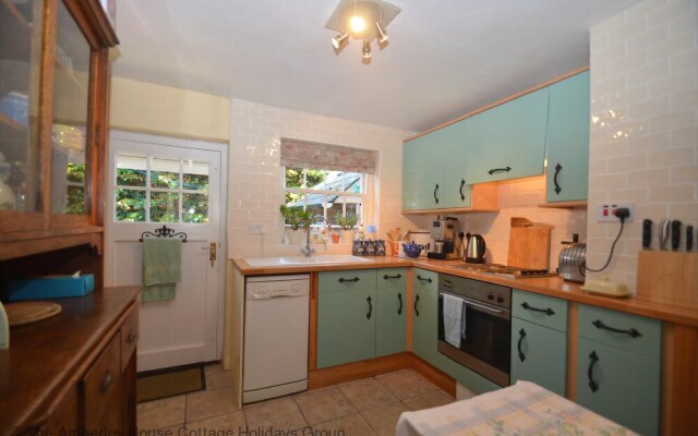 Tail End Cottage