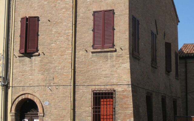 Low Cost Ferrara