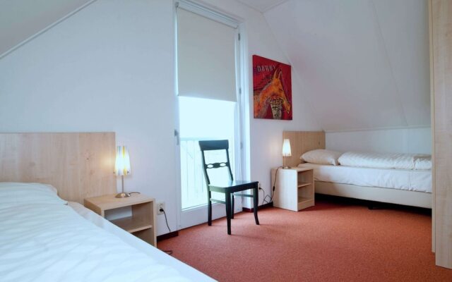 House With Garden, in Water-rich Area