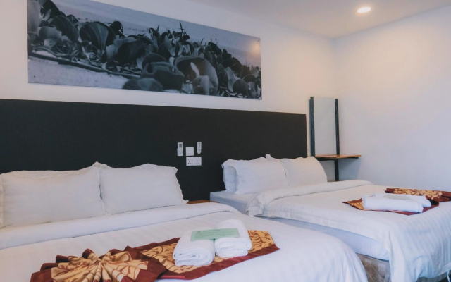 The Barat Tioman Beach Resort – Guest Rooms – Tioman Island