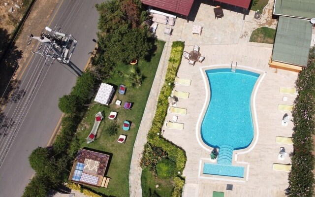 Heaven Garden Boutique Bungalow