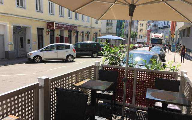 Apartment ZENTRAL direkt an U-BAHN STATION