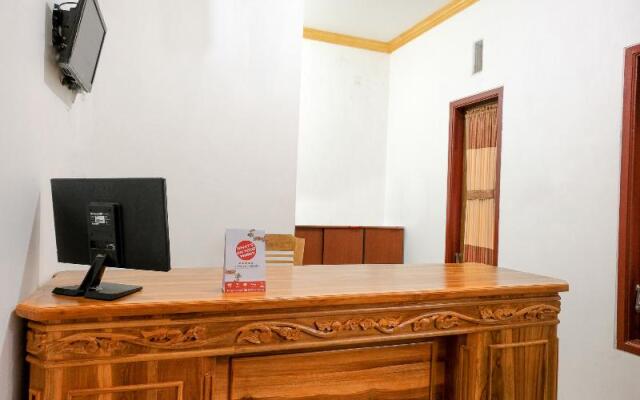 D&A Guesthouse Syariah And Rent Car by OYO Rooms