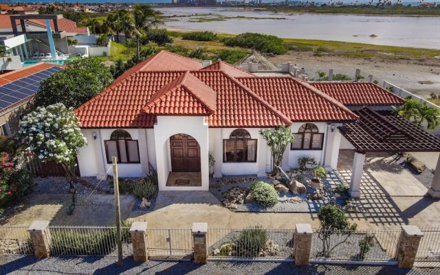 New! Ocean View With Rooftop Terrace in Malmok!