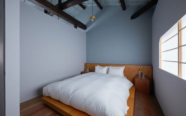 YADORU KYOTO HANARE Dokutsu No Yado