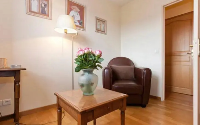 Company Flat Défense Ouest