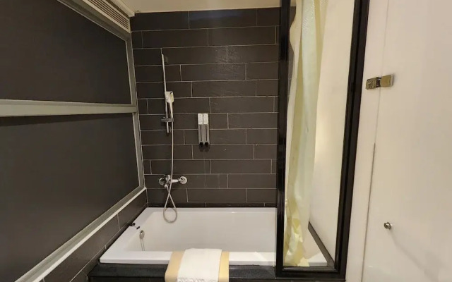 Merryday Hotel Banqiao Branch