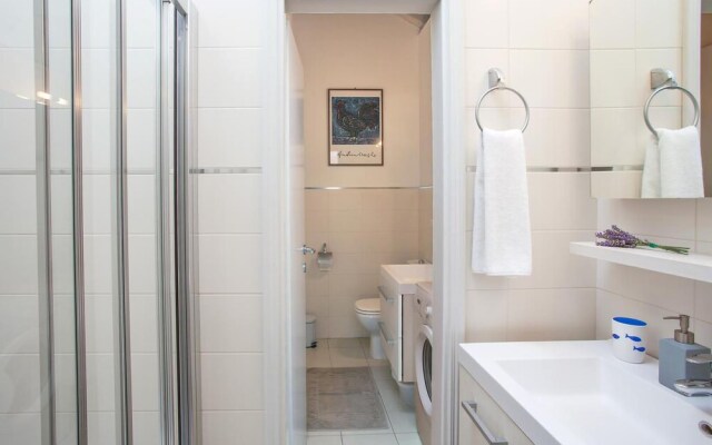 Awesome Home in Dubrovnik With Wifi and 3 Bedrooms