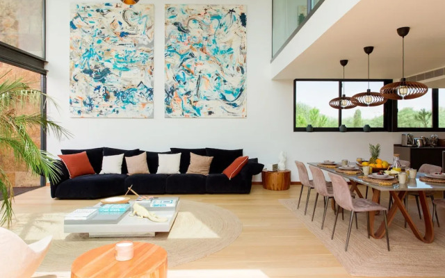 Troya Regal Villa By Cadenzalux