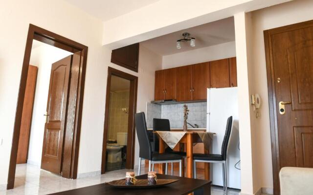 Papi's Apartments 2 - 1 Bedroom